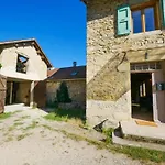 Prázdninový dům De La Source-maison Climatisee Venerieu